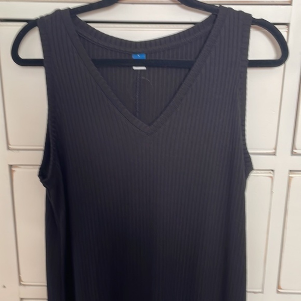 NWT Old Navy ribbed knit V-neck tank dress